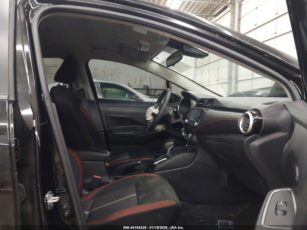 Nissan Versa 2023