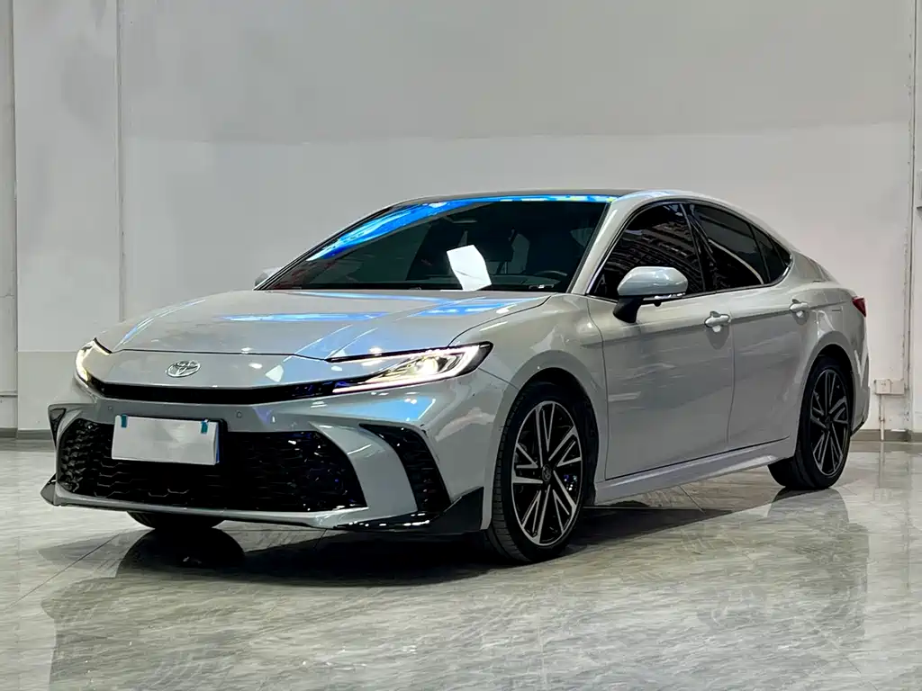 Toyota Camry 2024