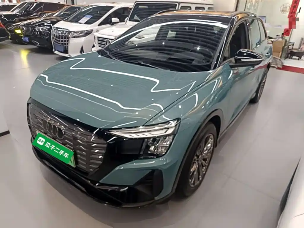 Audi Q5 e-tron 2024