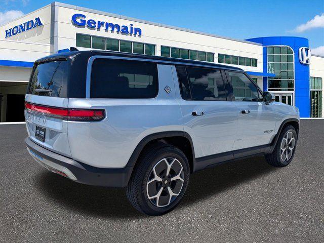 Rivian R1S 2024