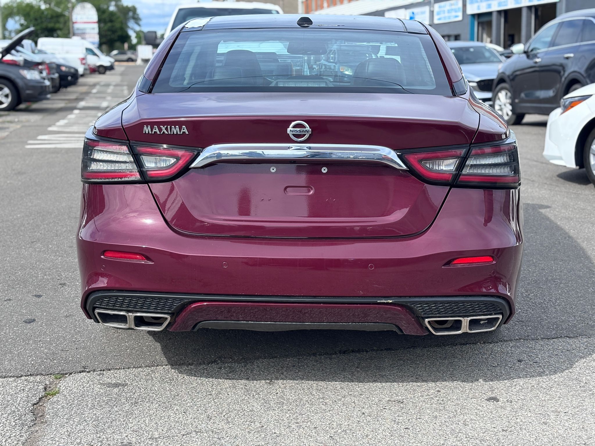 Nissan Maxima 2021