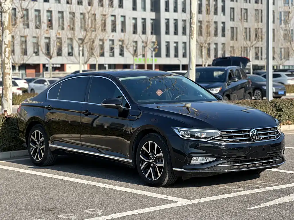 Volkswagen Magotan 2021