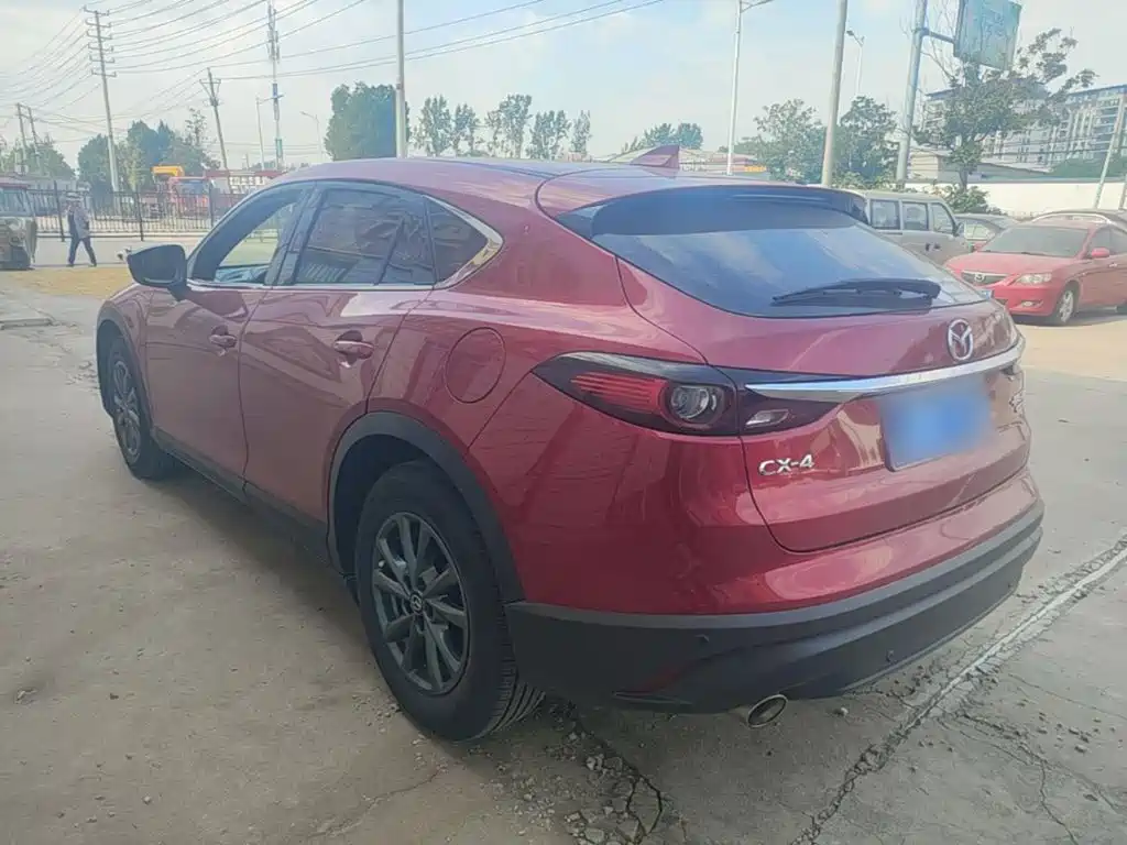 Mazda CX-4 2022
