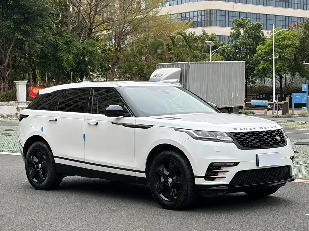 Land Rover Range Rover Velar 2024