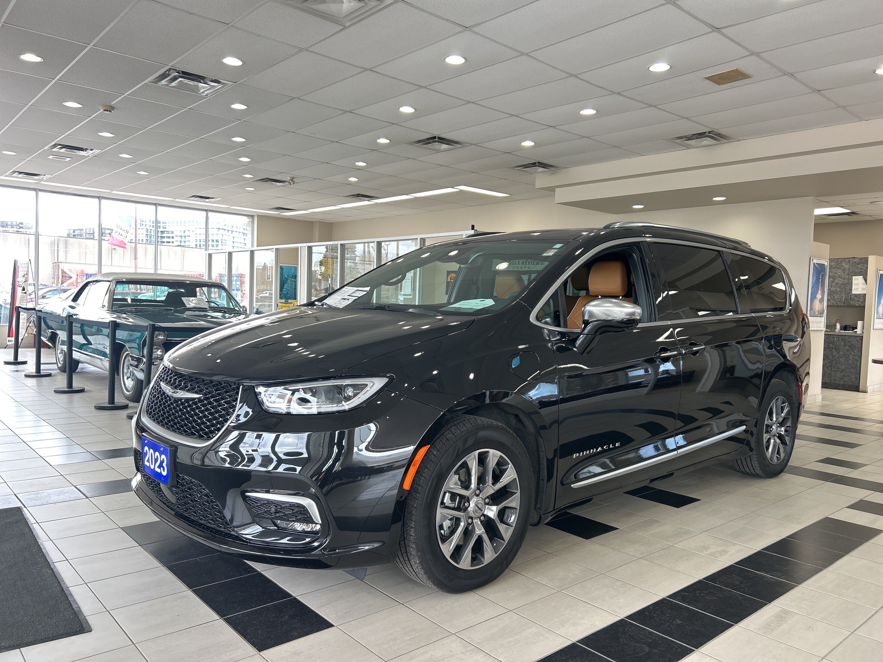 Chrysler Pacifica 2023