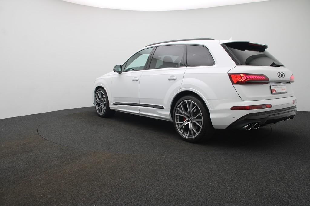 Audi SQ7 2023