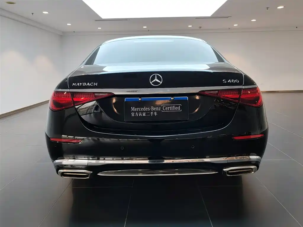 Mercedes-Benz Maybach S-Класс 2022