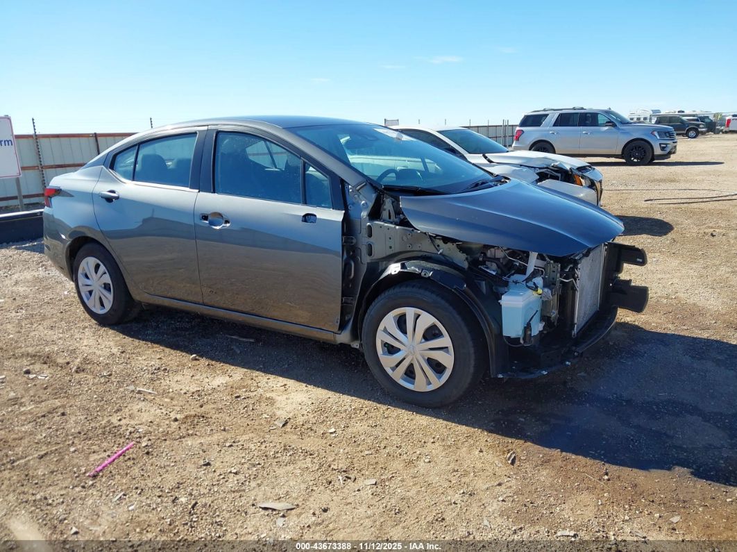 Nissan Versa 2025