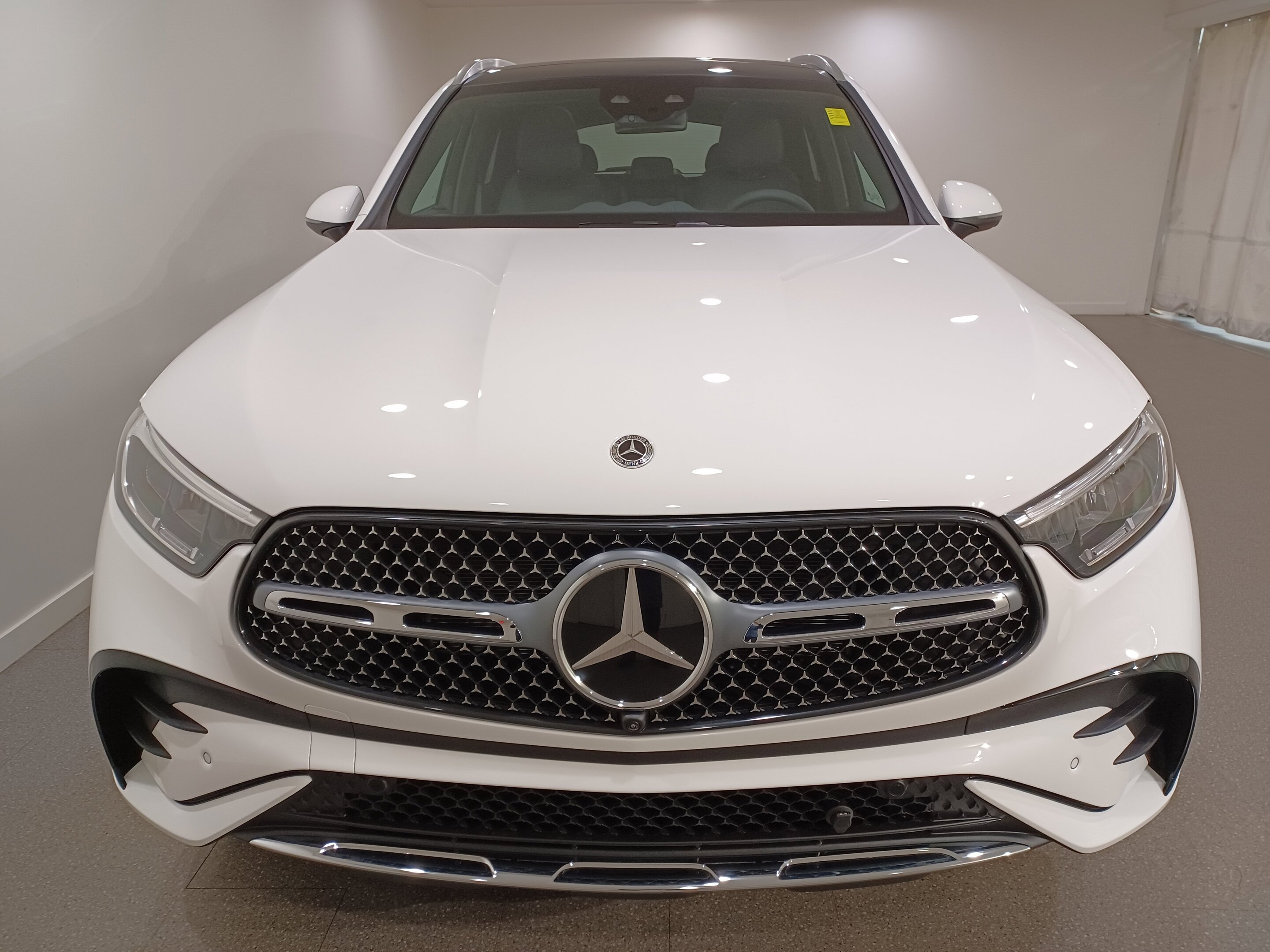 Mercedes-Benz GLC 2025