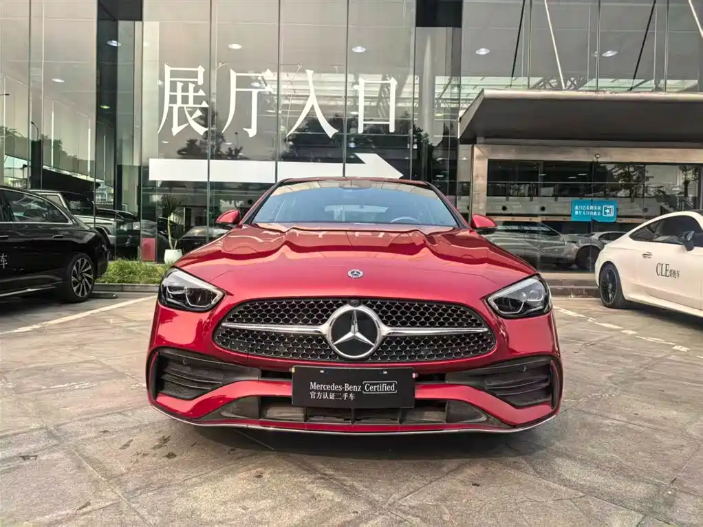 Mercedes-Benz C-Класс 2024