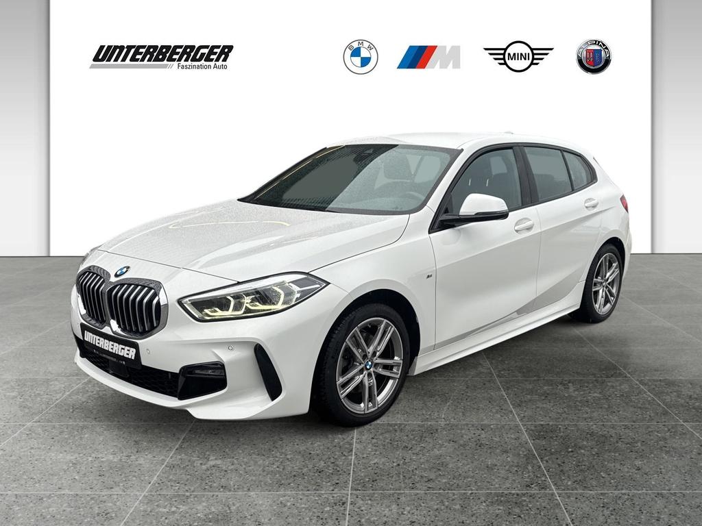 BMW 118 2022