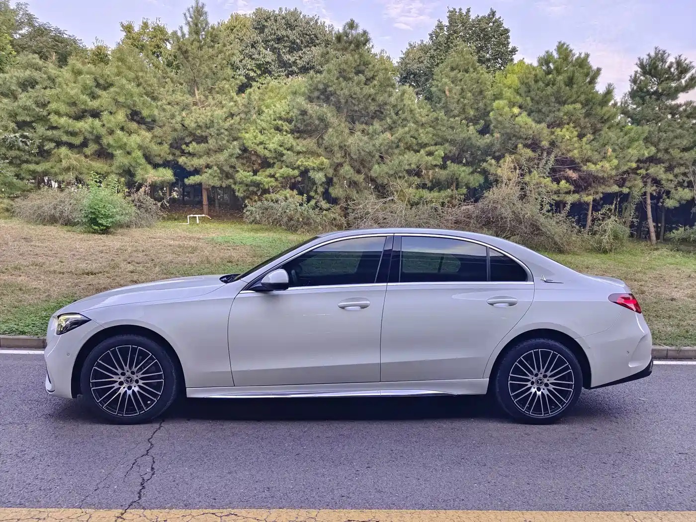 Mercedes-Benz C-Класс 2023
