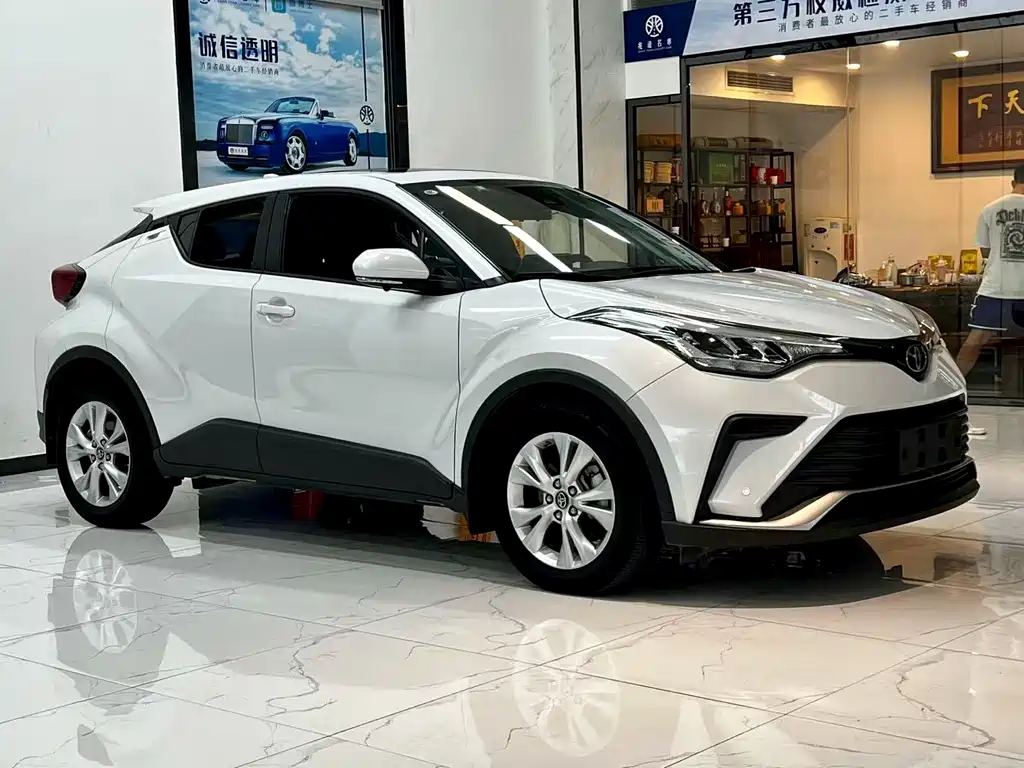 Toyota Izoa 2022