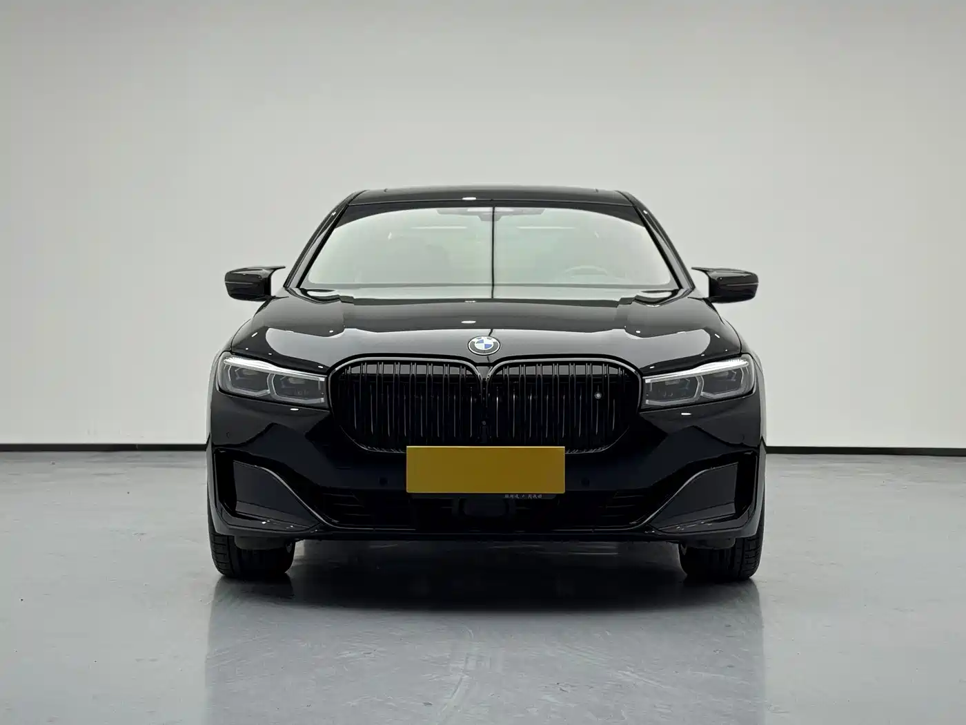 BMW 7 серии 2021