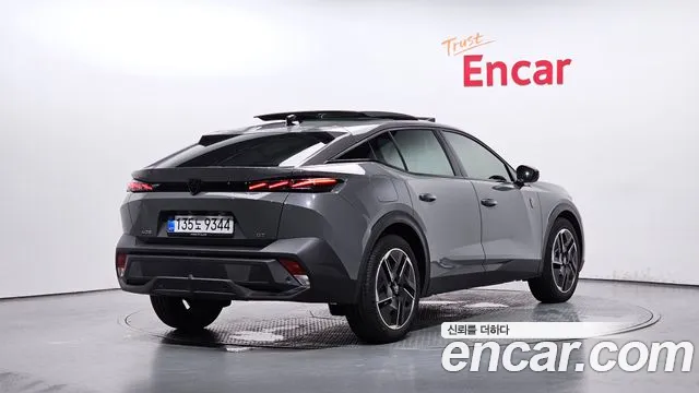 Peugeot 408 2025