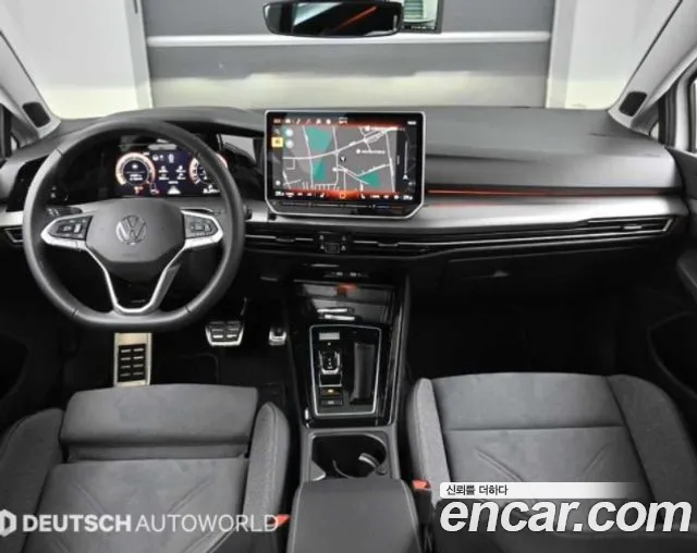 Volkswagen Golf 2025
