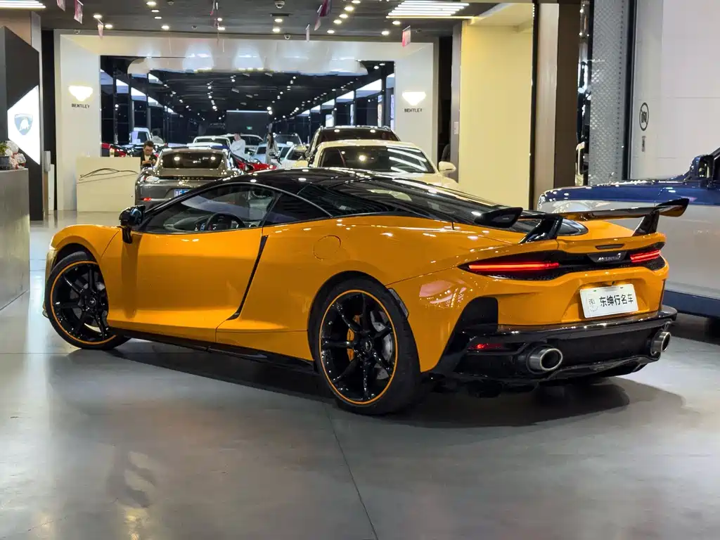 McLaren GT 2022