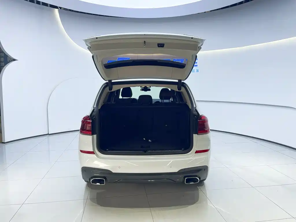 BMW X3 2021