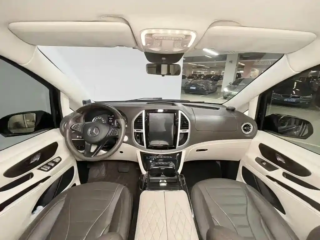 Mercedes-Benz Vito 2021