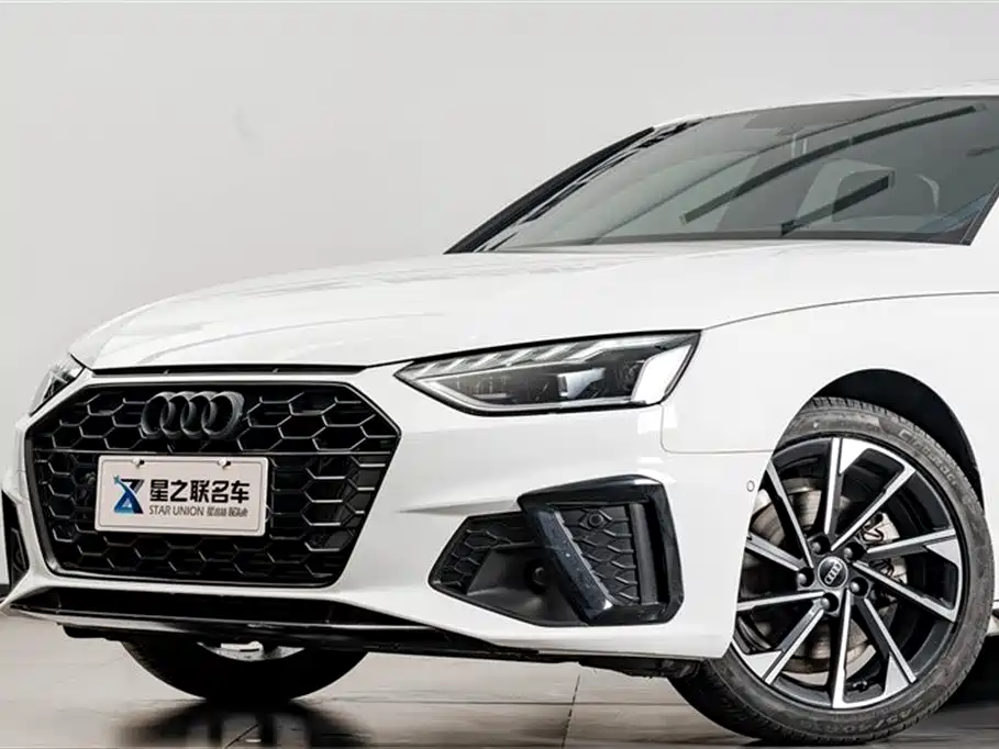 Audi A4 2022