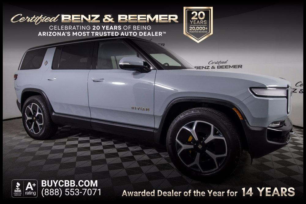 Rivian R1S 2023