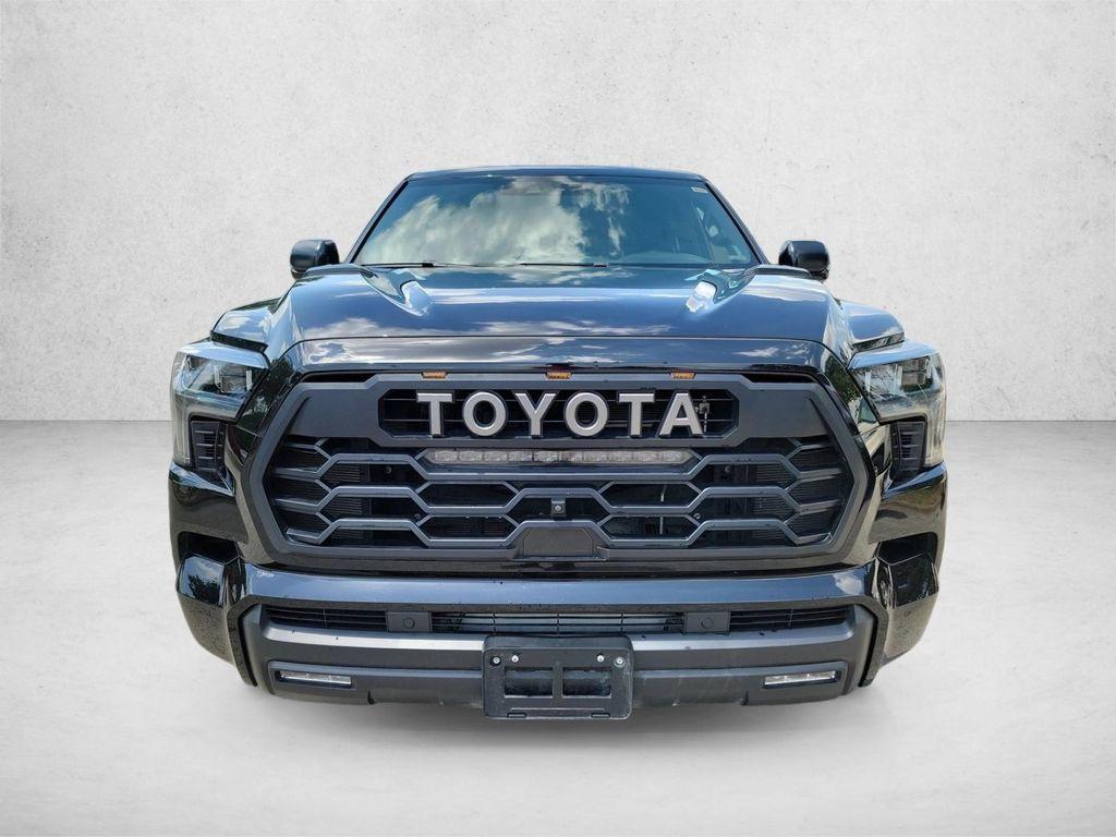 Toyota Sequoia 2024