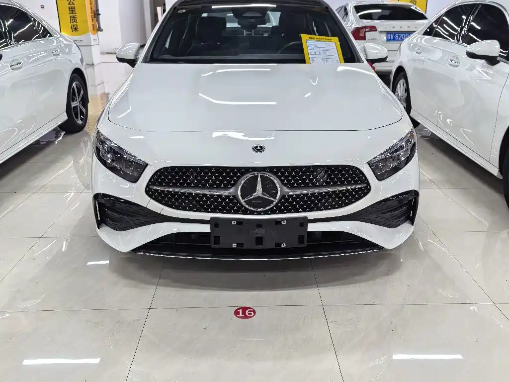Mercedes-Benz A-Класс 2023