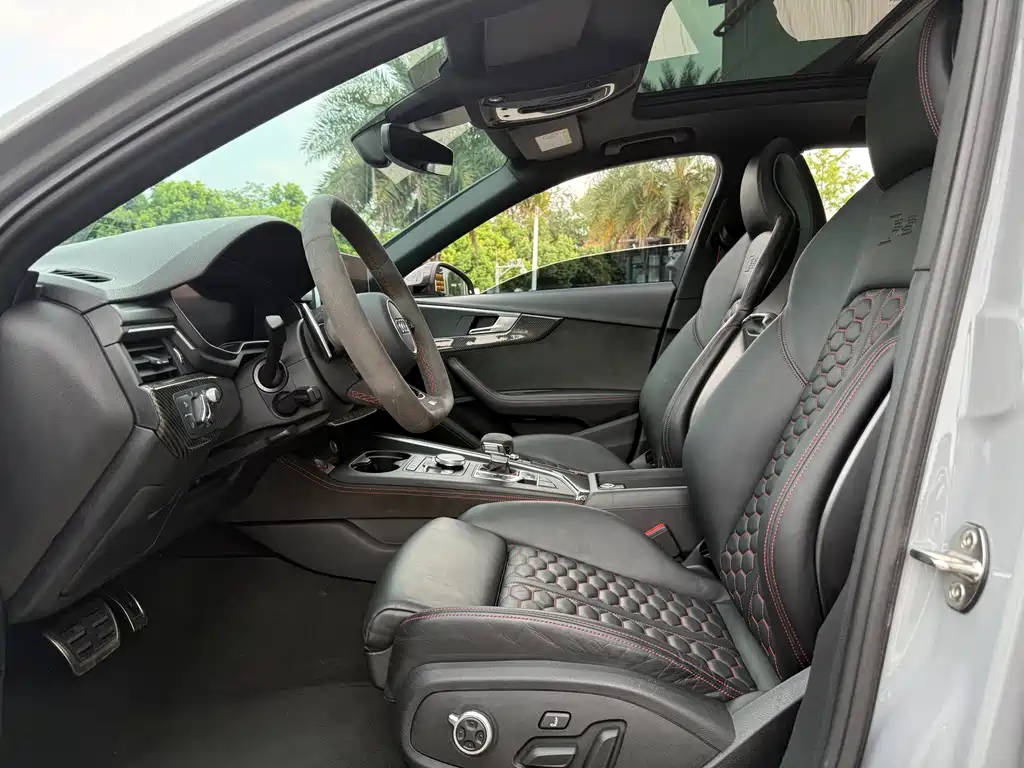 Audi RS 4 2020