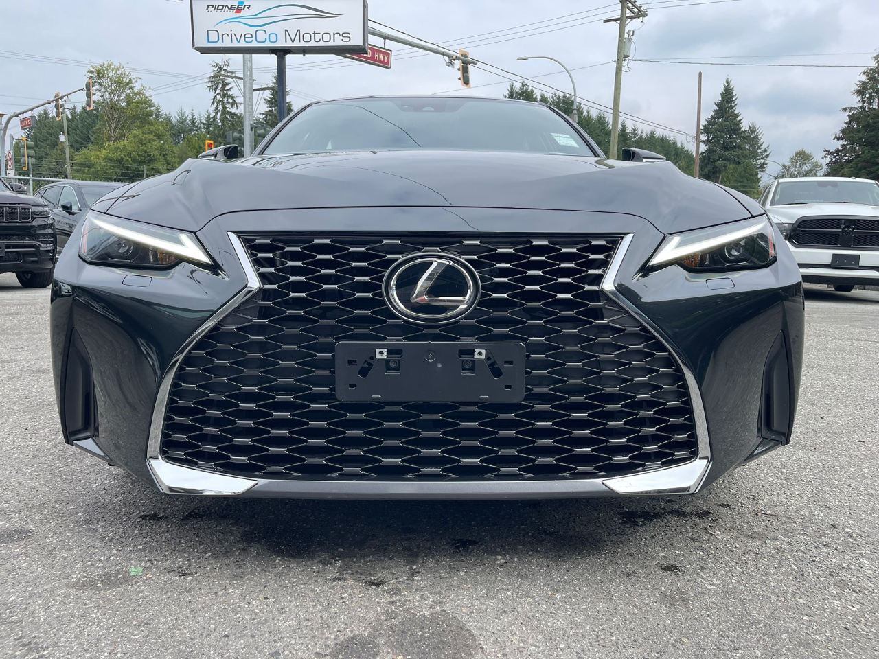 Lexus IS 2024