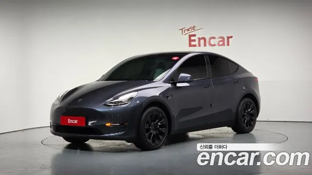 Tesla Model Y 2022