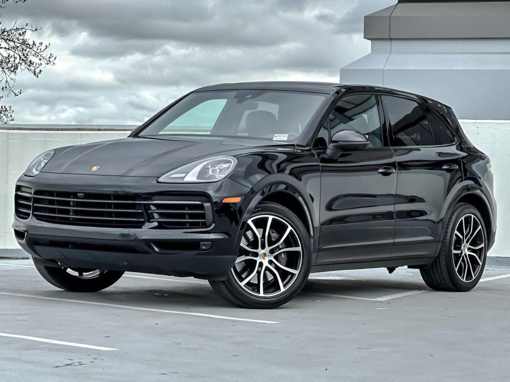 Porsche Cayenne 2023
