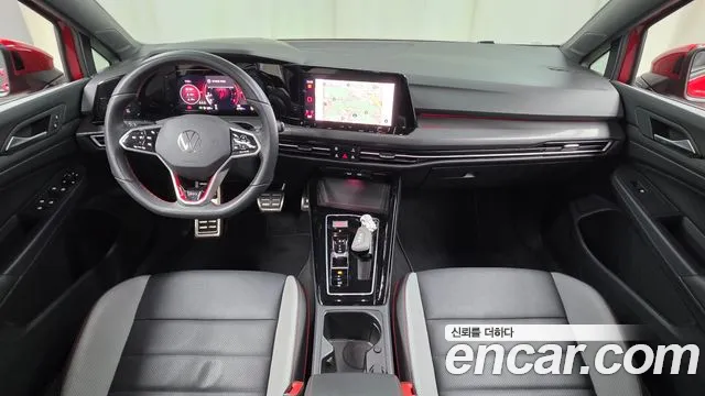 Volkswagen Golf 2024