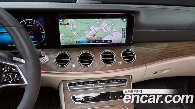 Mercedes-Benz E-Класс 2023