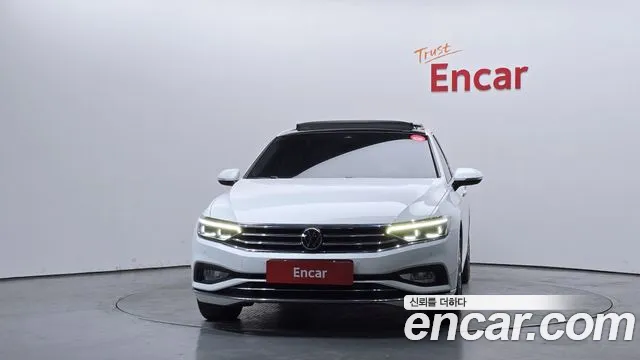 Volkswagen Passat 2022