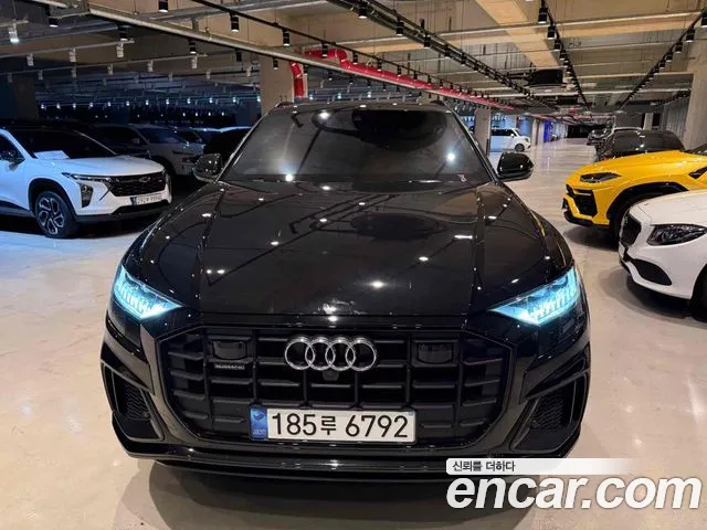 Audi Q8 2022