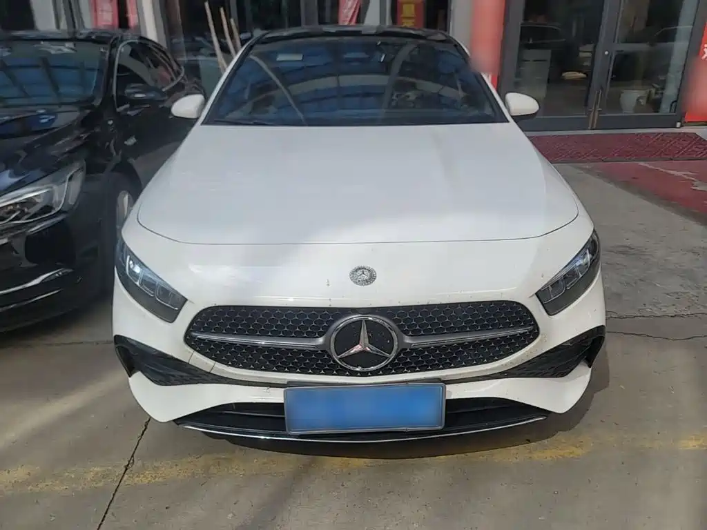 Mercedes-Benz A-Класс 2023