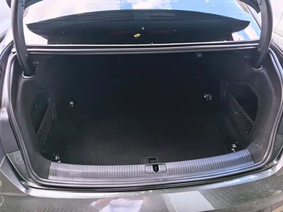 Audi A4 2024