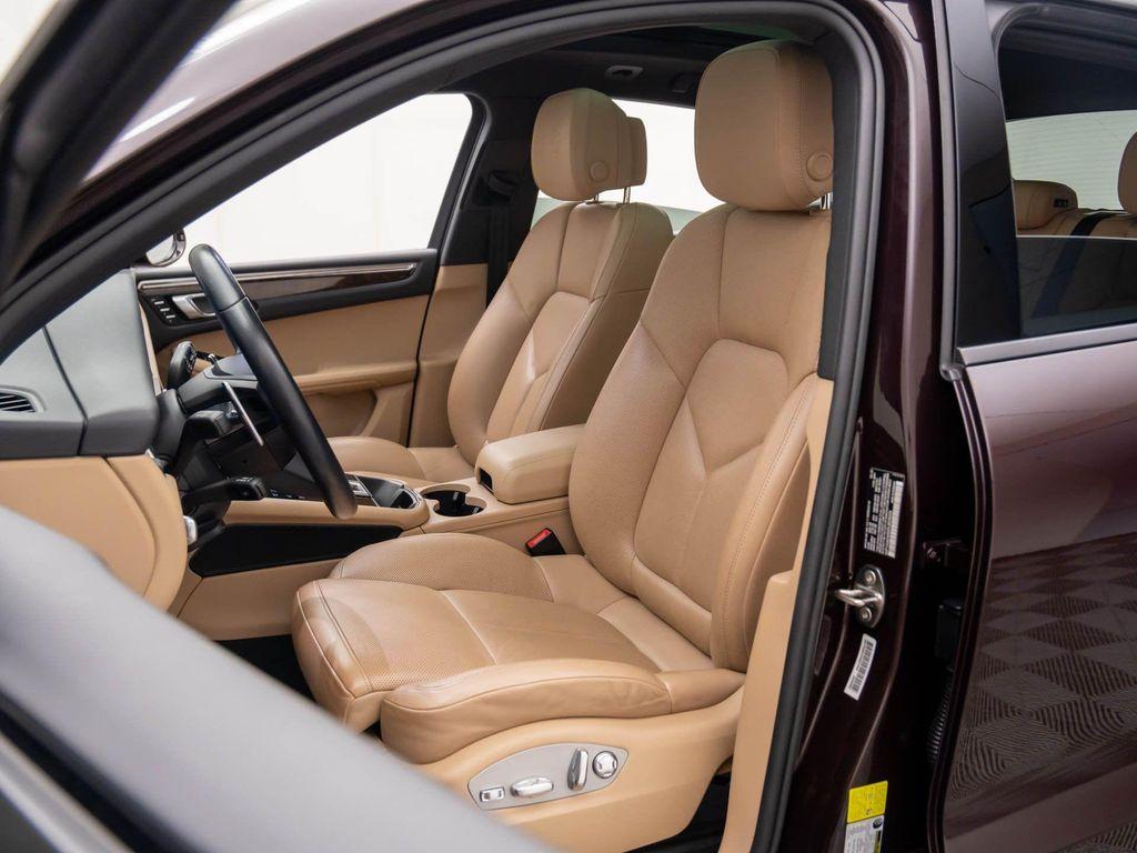 Porsche Macan 2023