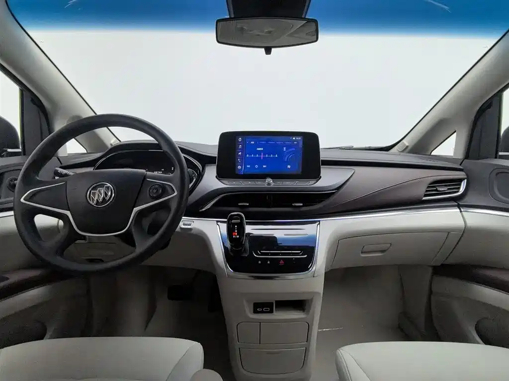 Buick GL8 2025