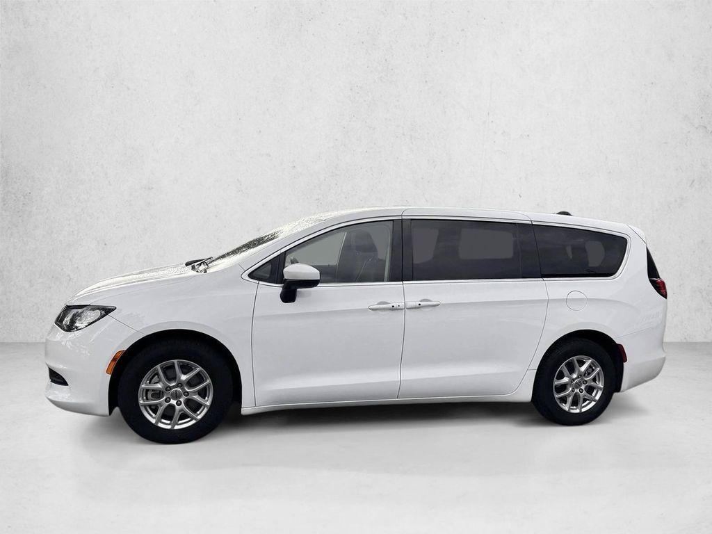 Chrysler Voyager 2022