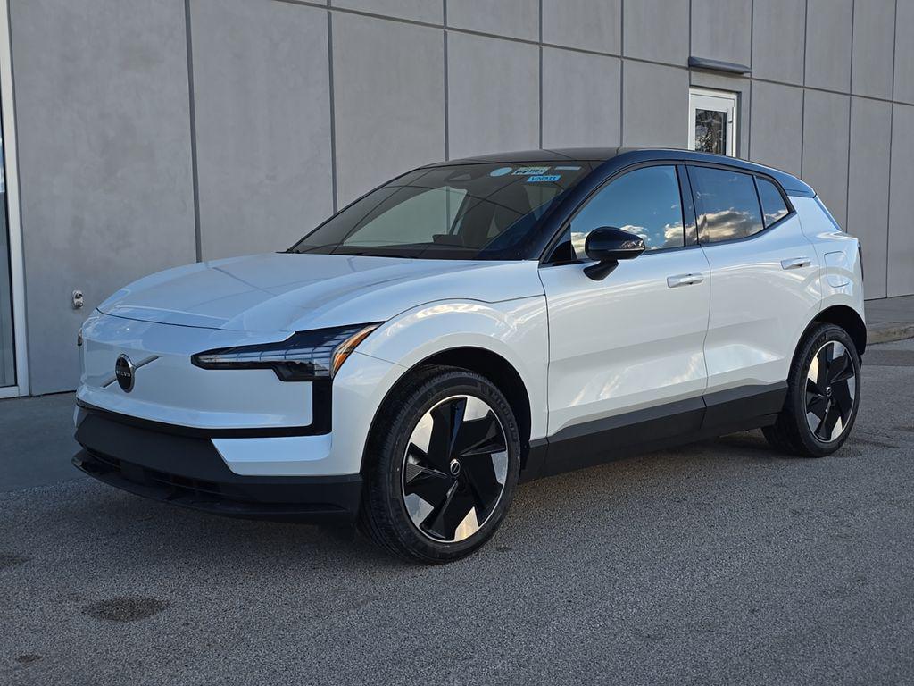 Volvo EX30 2026