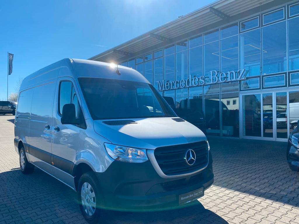 Mercedes-Benz SPRINTER 2023