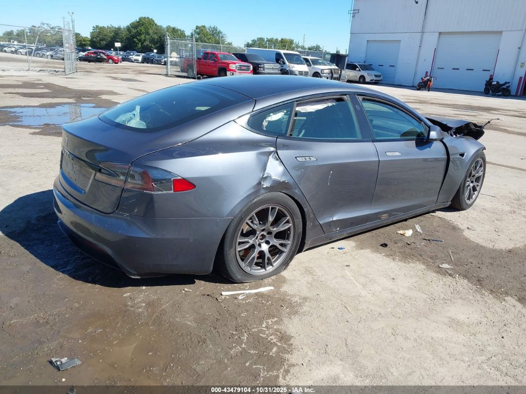 Tesla Model S 2021