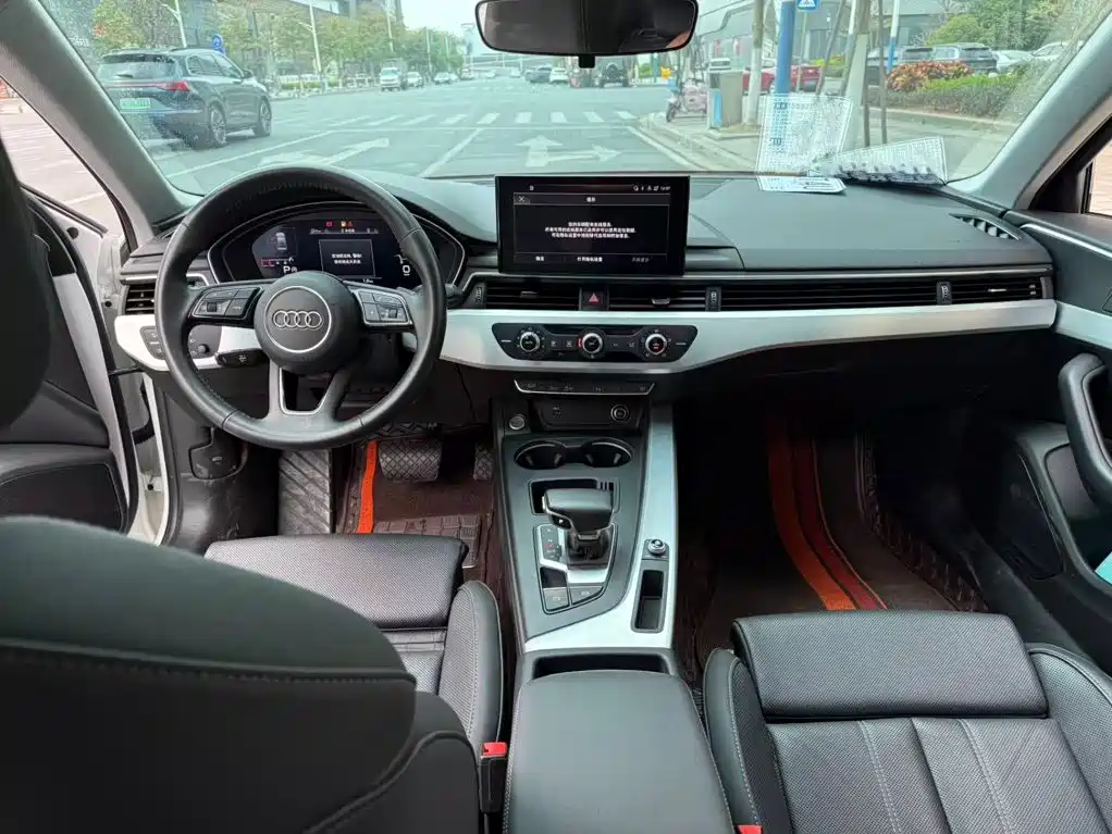 Audi A4 2021