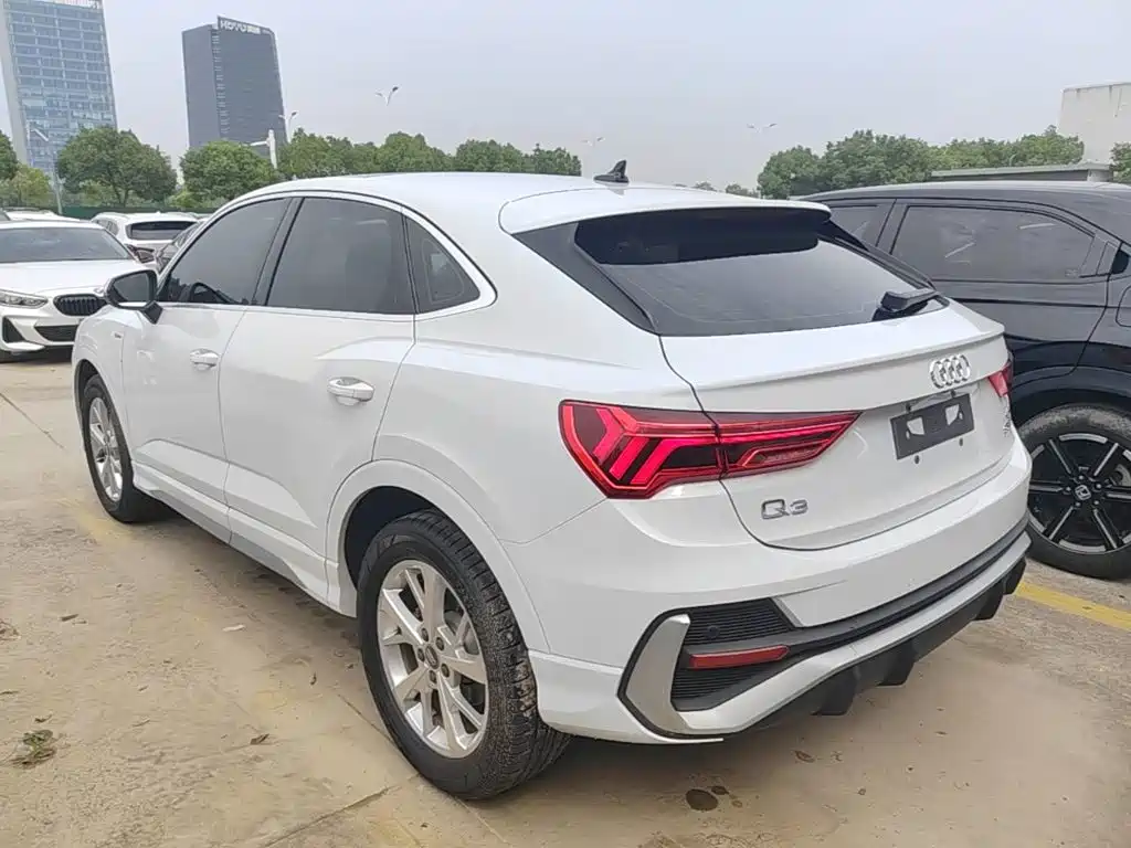 Audi Q3 Sportback 2021