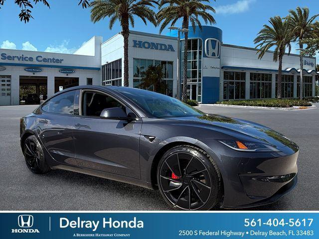 Tesla Model 3 2024