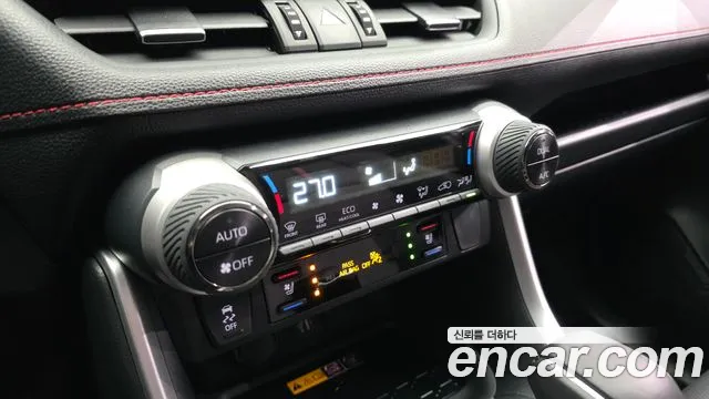 Toyota RAV4 2025