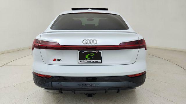 Audi Q8 e-tron 2024