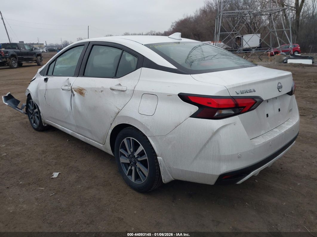 Nissan Versa 2024