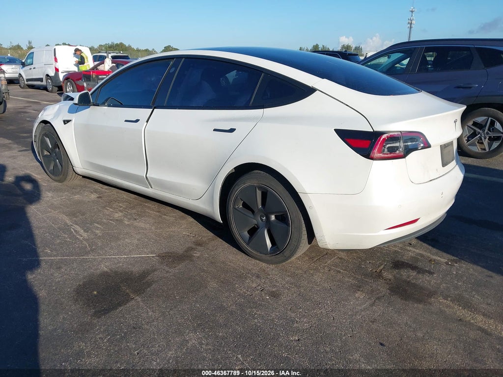 Tesla Model 3 2021